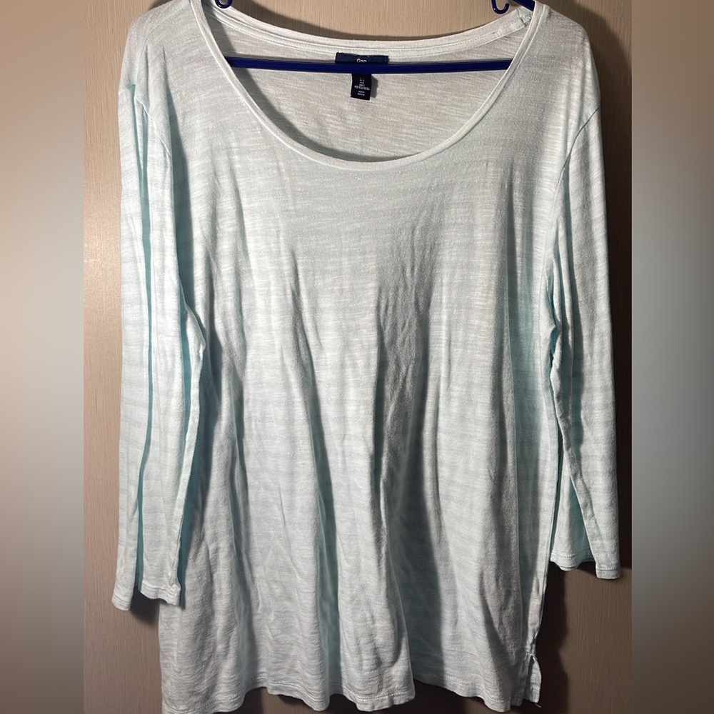 Gap blue sparkle striped top large